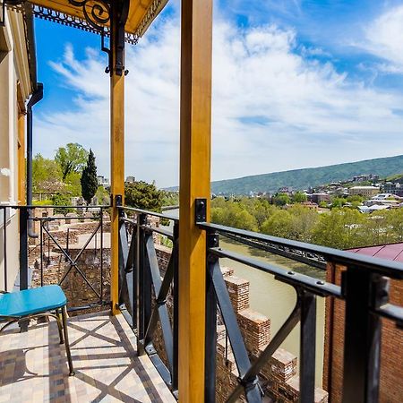 Metekhi'S Galavani Hotel Тбилиси Екстериор снимка