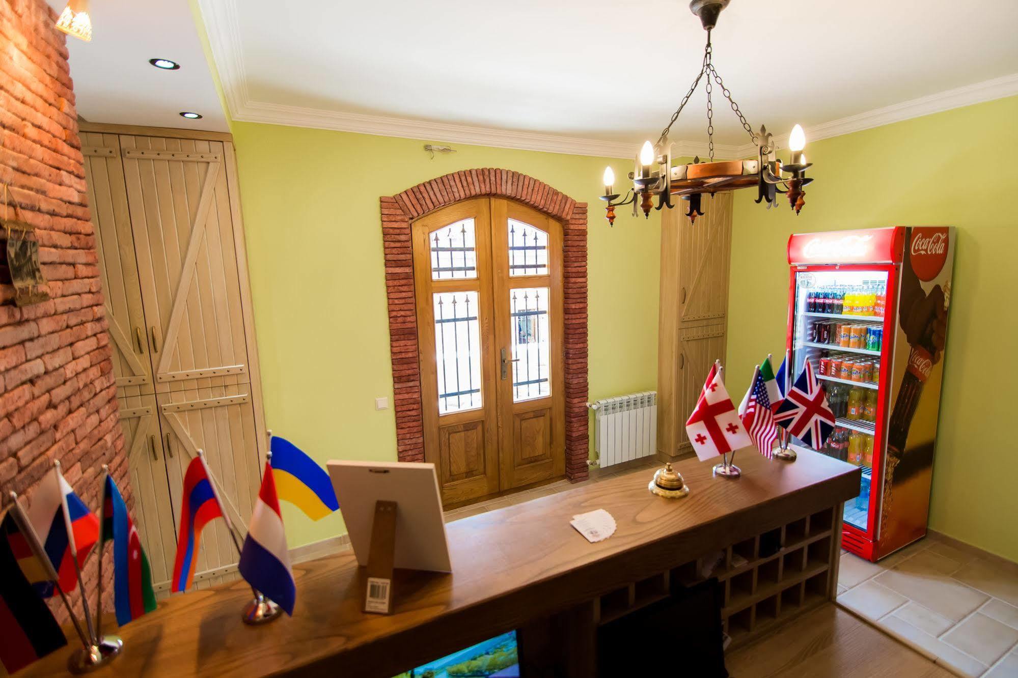 Metekhi'S Galavani Hotel Тбилиси Екстериор снимка